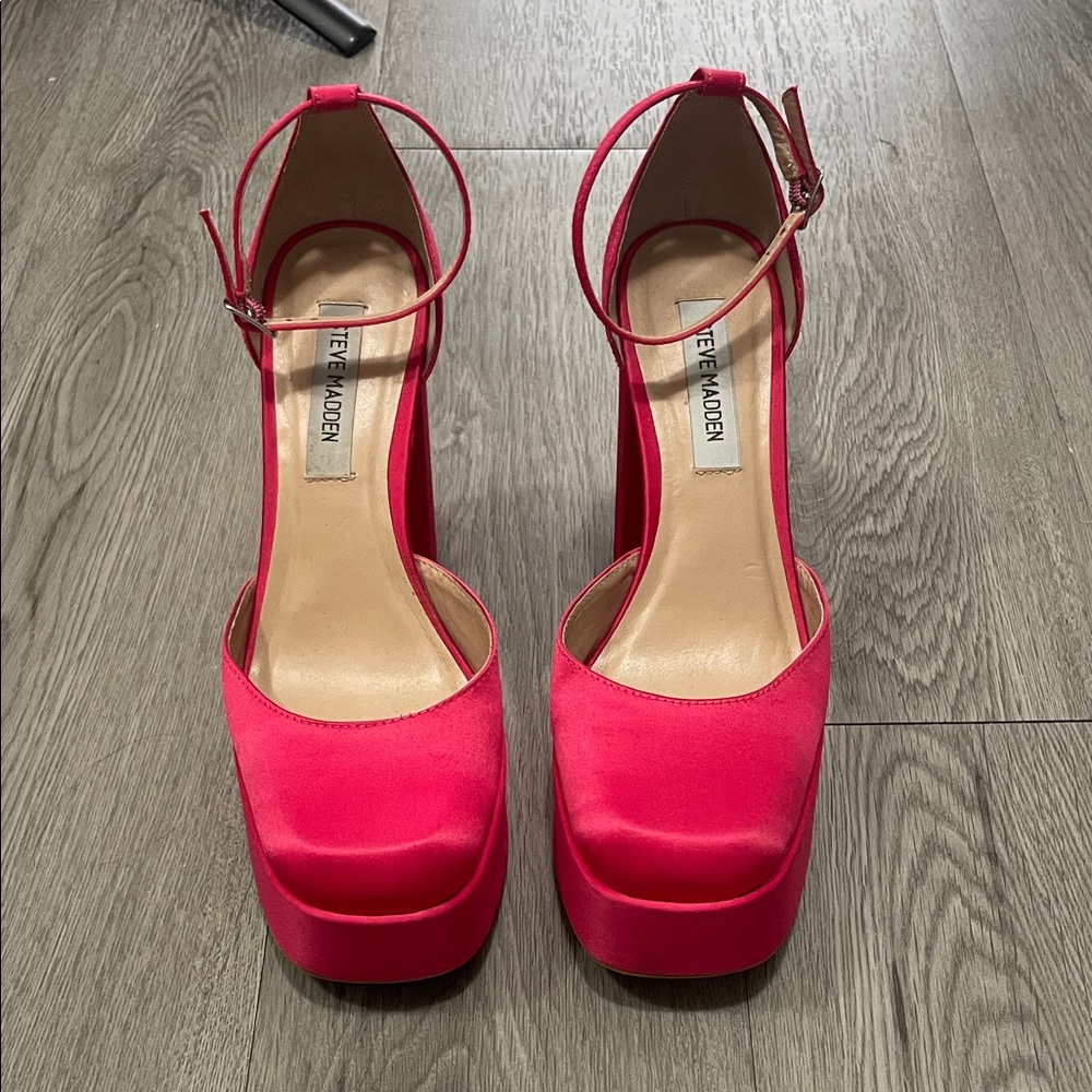 Steve Madden Bold Pink Platform Heels